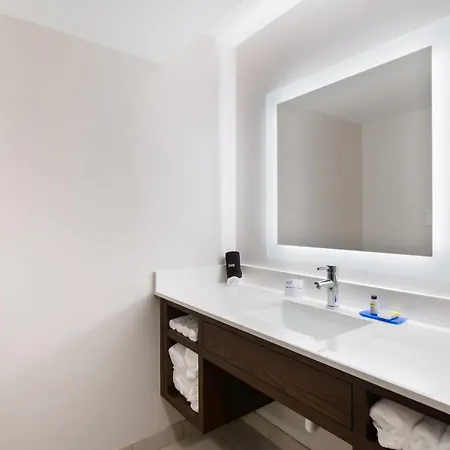 Holiday Inn Express Naperville By Ihg