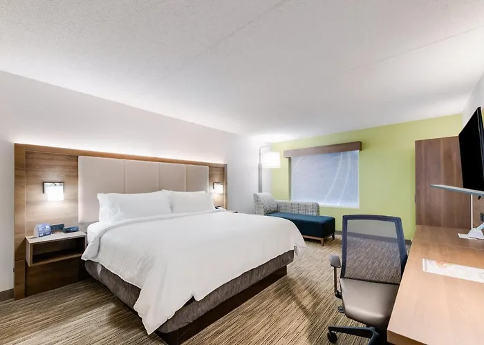 Express By Ihg Hotel Naperville