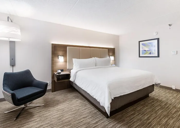 Express By Ihg Hotel