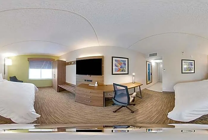 Express By Ihg 3*