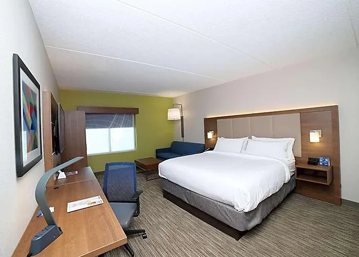 Express By Ihg Hotel