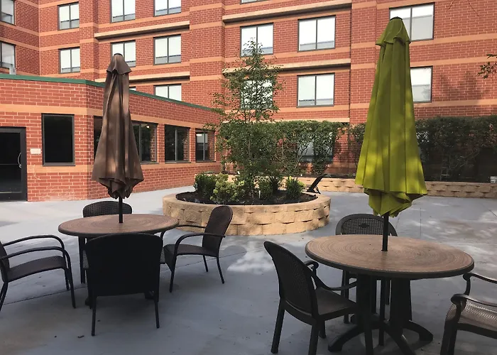 Hotel Express By Ihg Naperville