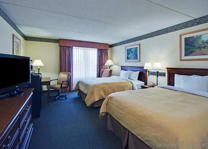 Express By Ihg Hotel